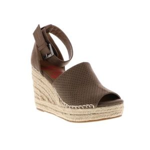 Platform Wedge Espadrille Heels (Ravishing Sandal)